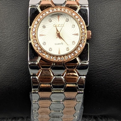 Elegant Multti Ladies Quartz Watch with Crystal Bezel – Premium Bracelet Design (White Dial)