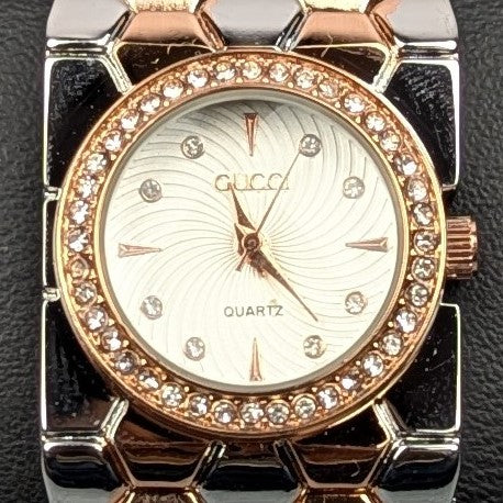 Elegant Multti Ladies Quartz Watch with Crystal Bezel – Premium Bracelet Design (White Dial)